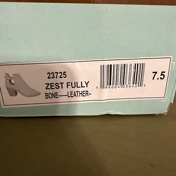 Diba True Leather shoes NWT - Picture 10 of 15